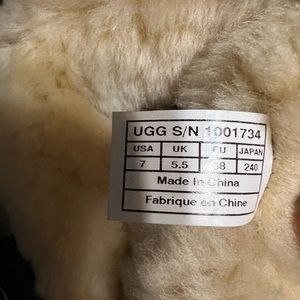 Ugg Noira Chestnut Boots - Size 7